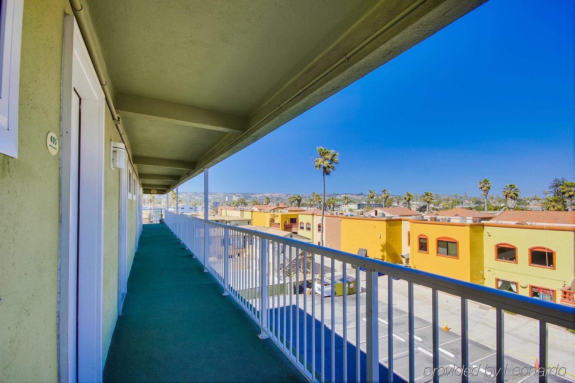 Surfer Beach Hotel San Diego Exteriör bild